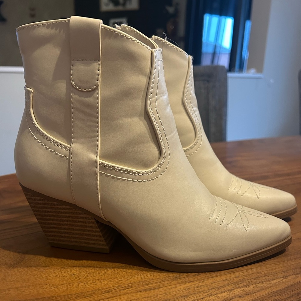 Mini Cow Boy Boots